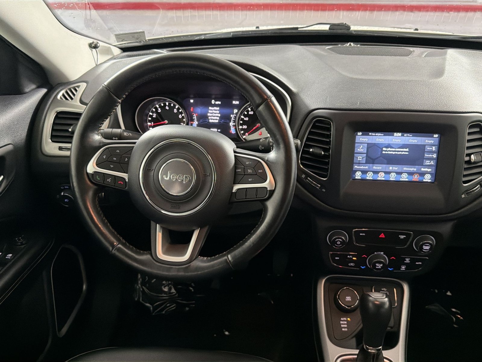 Used 2019 Jeep Compass Latitude w/ Popular Equipment Group AWD/4WD image 24