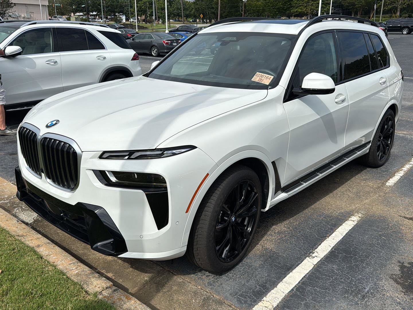 Used 2024 BMW X7 xDrive40i w/ Executive Package