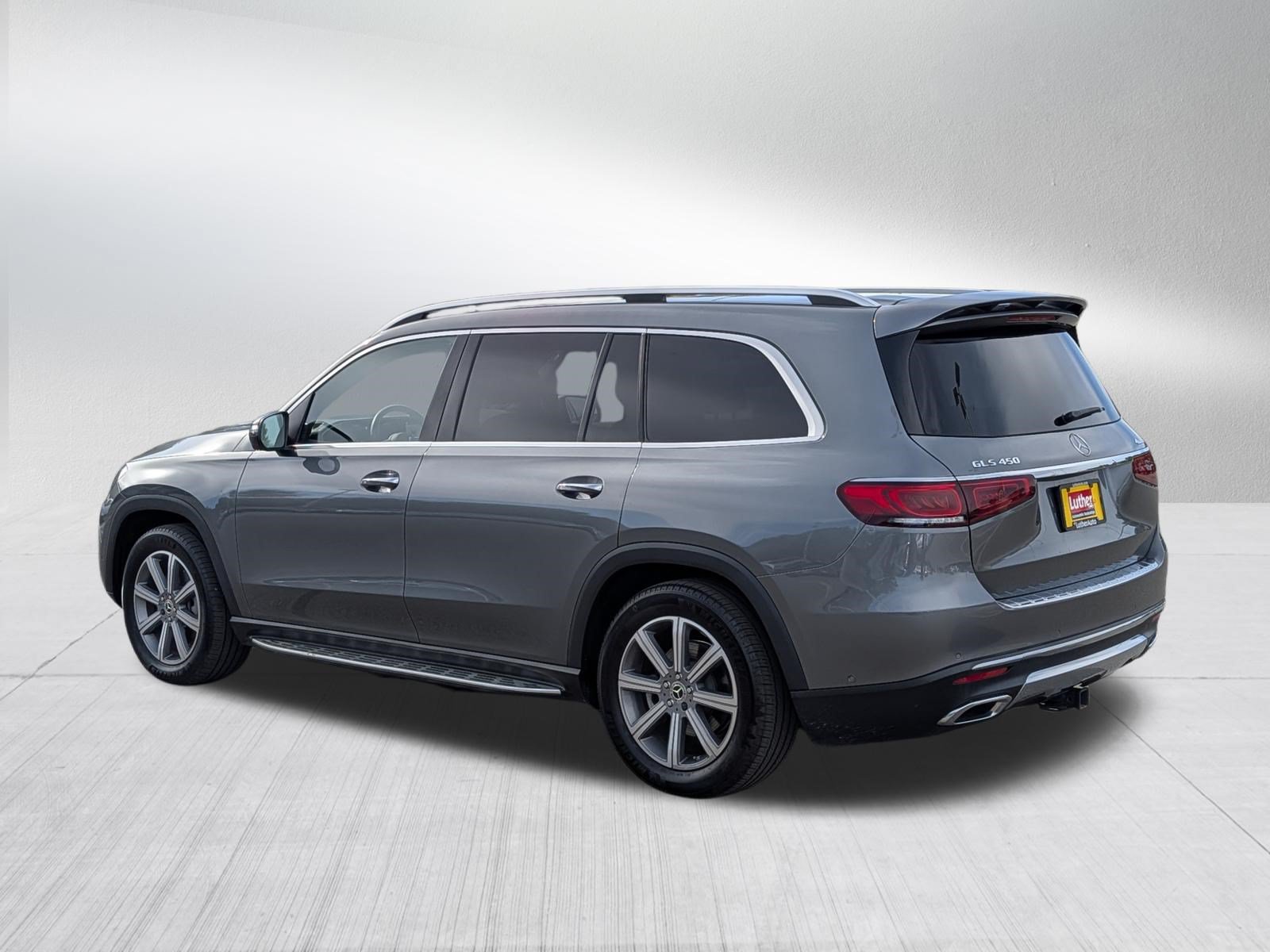 Used 2022 Mercedes-Benz GLS 450 4MATIC image 5