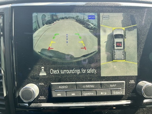 Used 2023 Nissan Titan PRO-4X w/ Pro-4x Convenience Package image 12