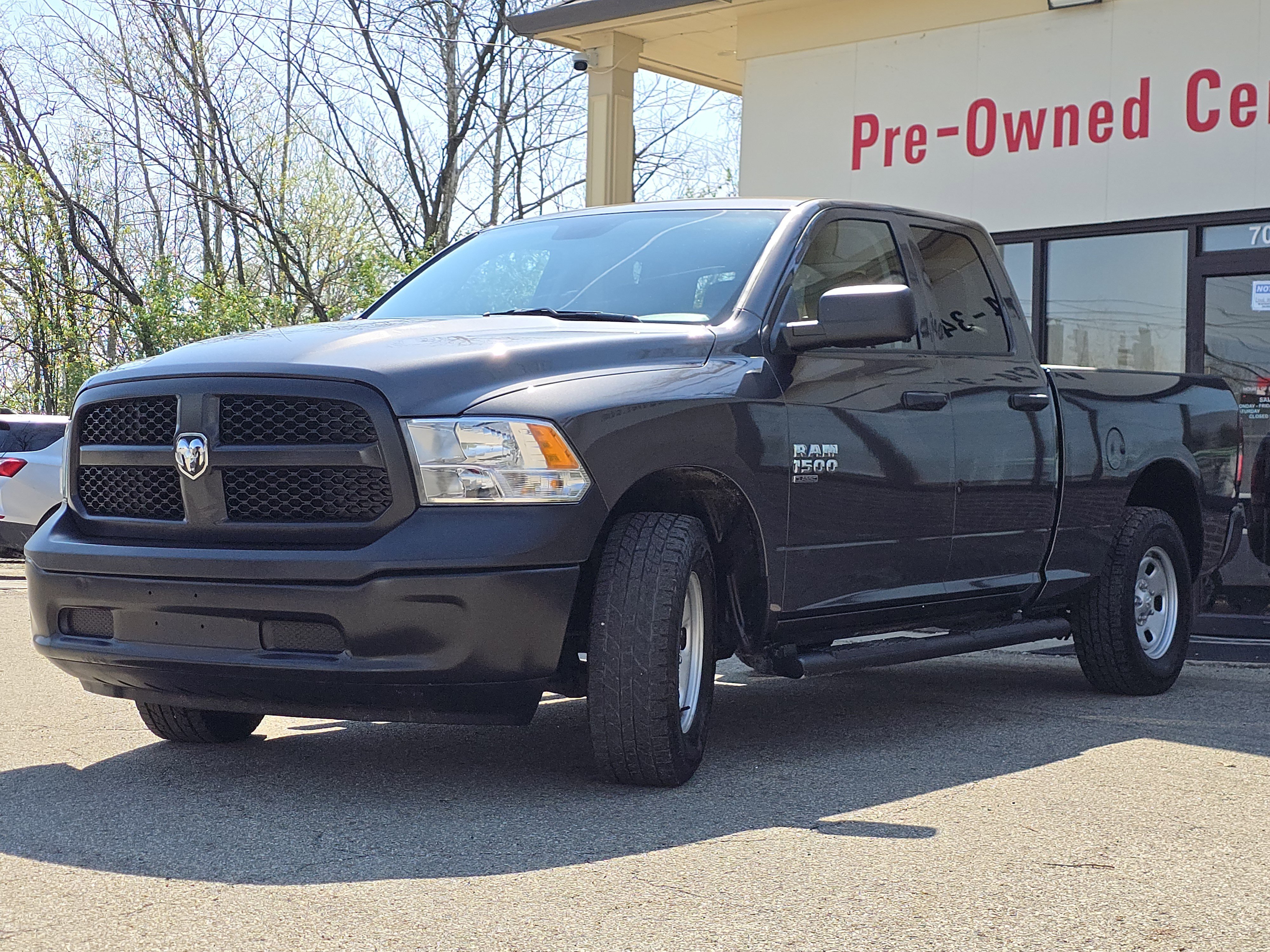 Used 2024 RAM 1500 Tradesman AWD/4WD image 3
