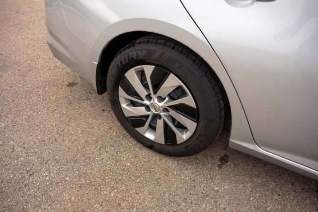Used 2019 Nissan Altima 2.5 S FWD image 10