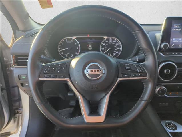 Used 2022 Nissan Sentra SV FWD image 11