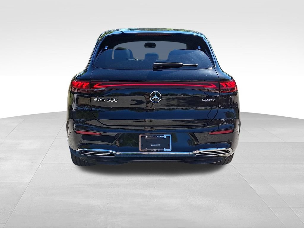 Used 2023 Mercedes-Benz EQS 580 4MATIC SUV image 5