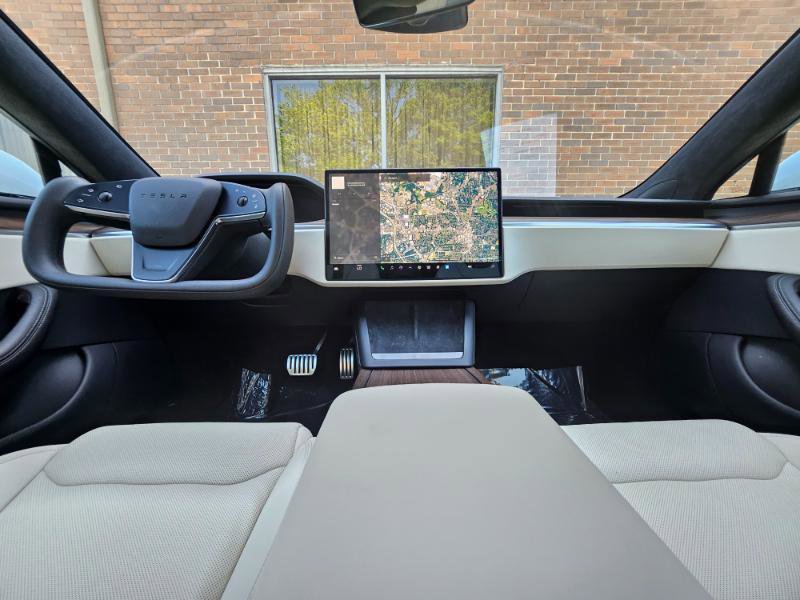 Used 2023 Tesla Model S AWD image 39