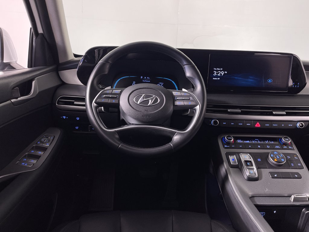 Certified 2024 Hyundai Palisade SEL AWD/4WD image 16