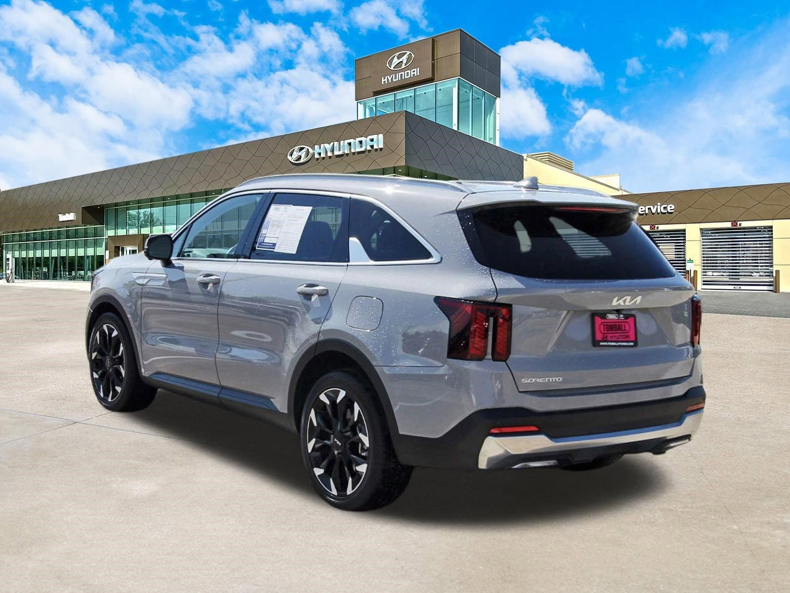 Used 2025 Kia Sorento SX image 8