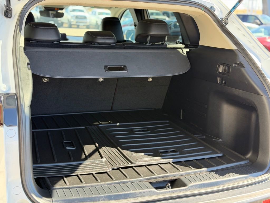 Used 2024 MAZDA CX-50 AWD 2.5 S w/ Weather Package image 8