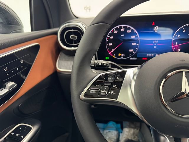 New 2026 Mercedes-Benz GLC 300 image 22