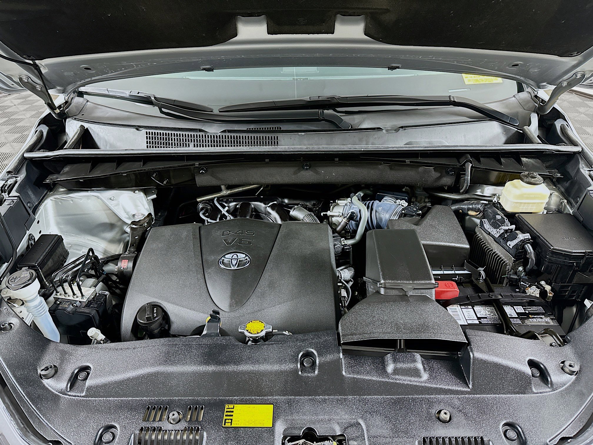 Used 2017 Toyota Highlander Limited image 33