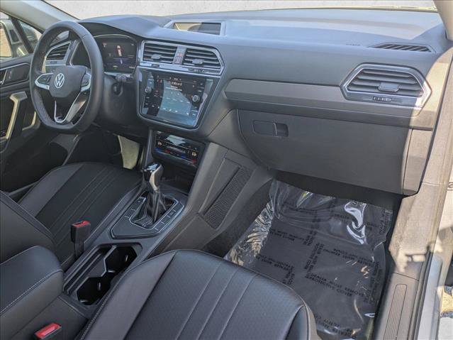 Used 2023 Volkswagen Tiguan SE FWD image 20