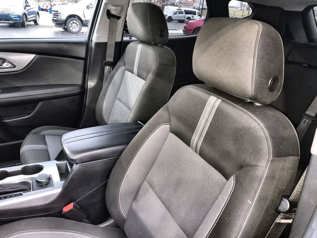 Used 2023 Chevrolet Blazer LT image 11