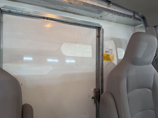 Used 2019 Ford E-350 and Econoline 350 Super Duty w/ Power Windows & Locks Group image 27