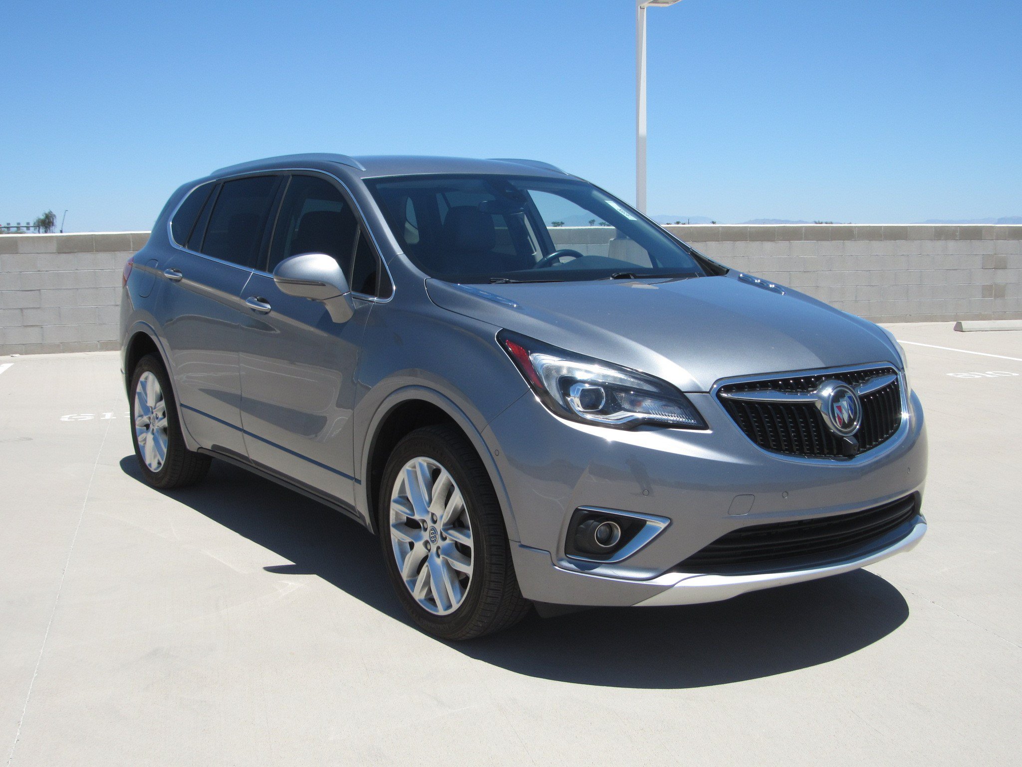 Used 2020 Buick Envision Premium w/ Driver Confidence Package AWD/4WD image 2
