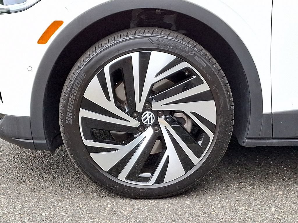 Used 2025 Volkswagen ID.4 Pro S Plus AWD/4WD image 8