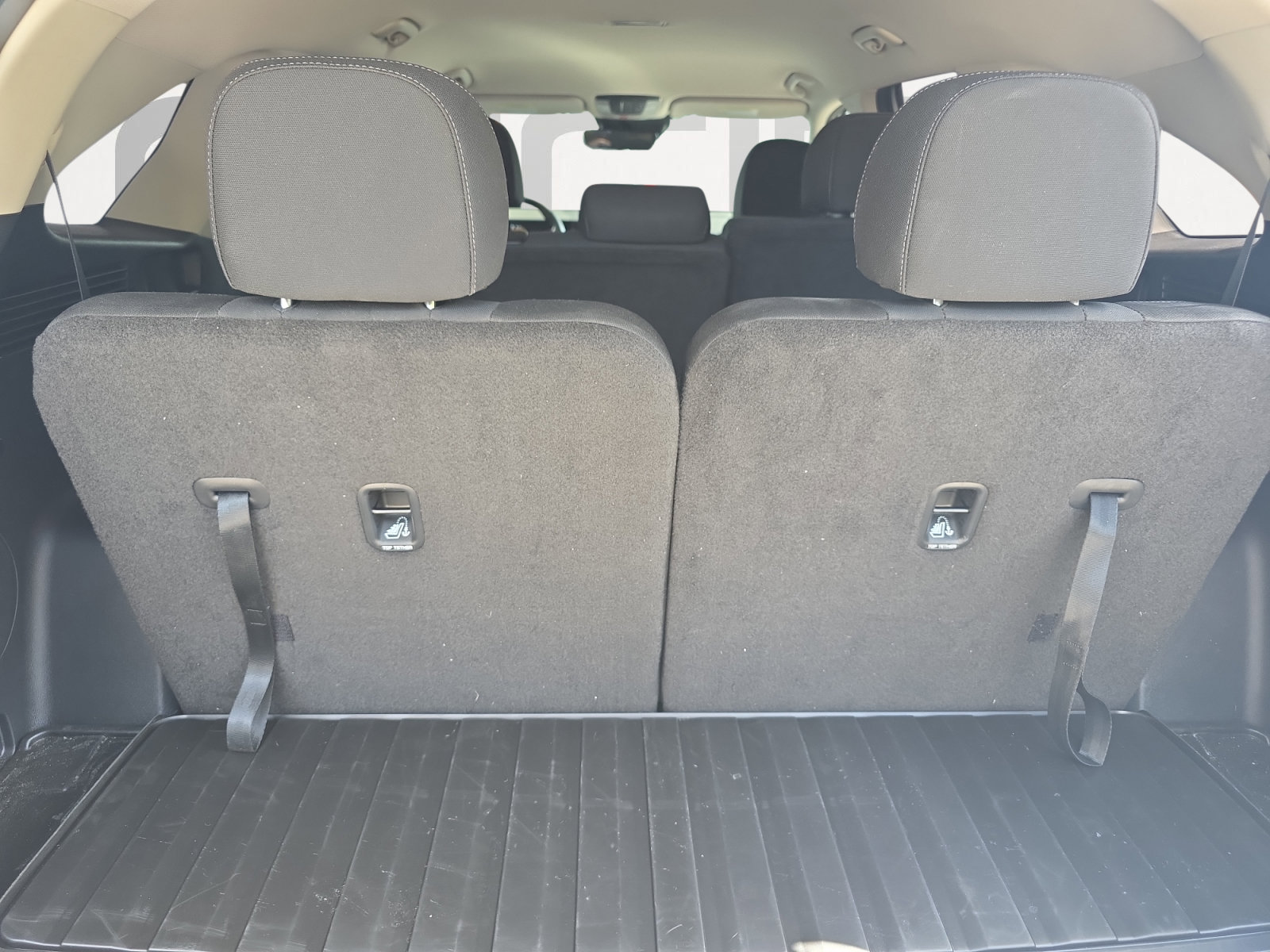 Certified 2026 Kia Sorento LX FWD image 9