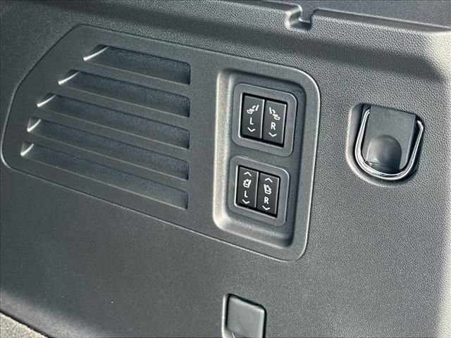 Certified 2026 Buick Enclave Preferred w/ Power Package FWD image 33