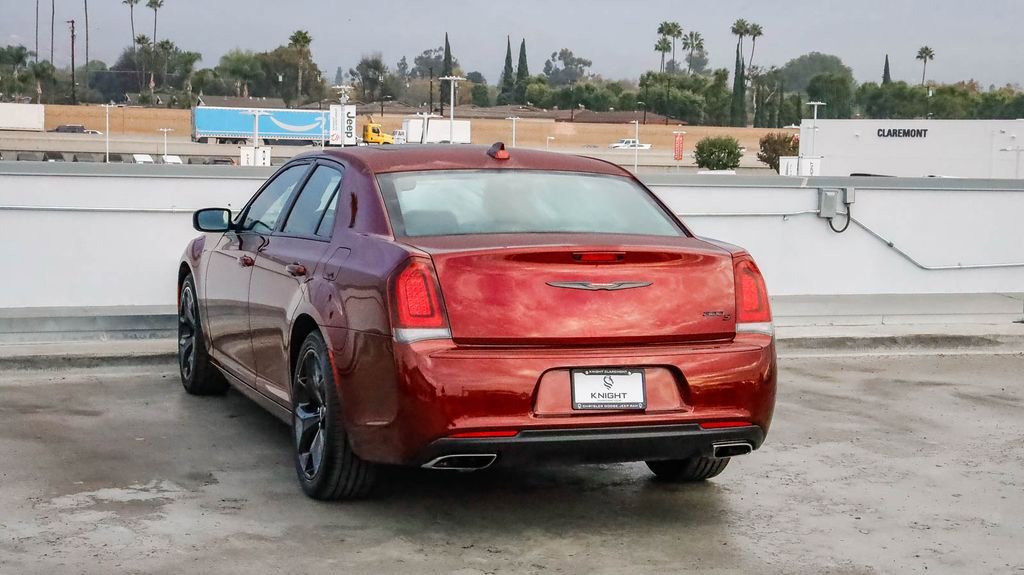 Used 2023 Chrysler 300 S image 7