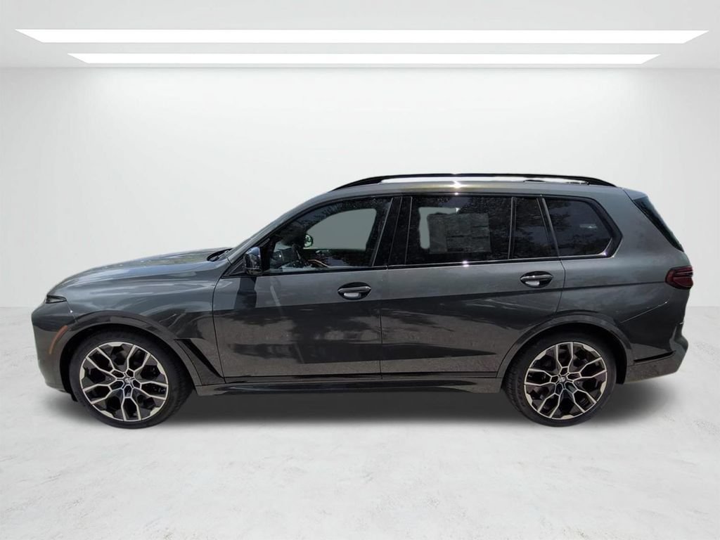 New 2027 BMW X7 M60i AWD/4WD image 7