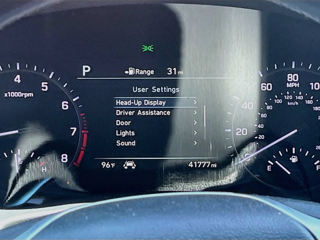 Used 2020 Genesis G80 3.3T Sport RWD image 12