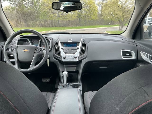 Used 2015 Chevrolet Equinox LS AWD/4WD image 12