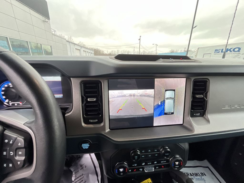 Used 2024 Ford Bronco Outer Banks image 17