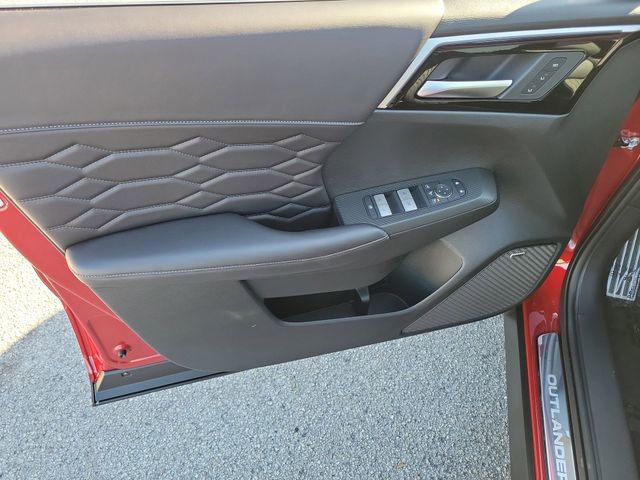 New 2026 Mitsubishi Outlander SEL image 25