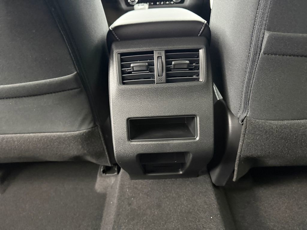 New 2026 Mitsubishi Outlander ES AWD/4WD image 29