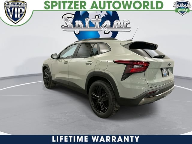 New 2026 Chevrolet Trax ACTIV w/ Sunroof Package FWD image 6