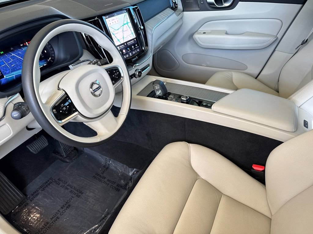 Certified 2024 Volvo XC60 B5 Plus w/ Protection Package Premier image 9