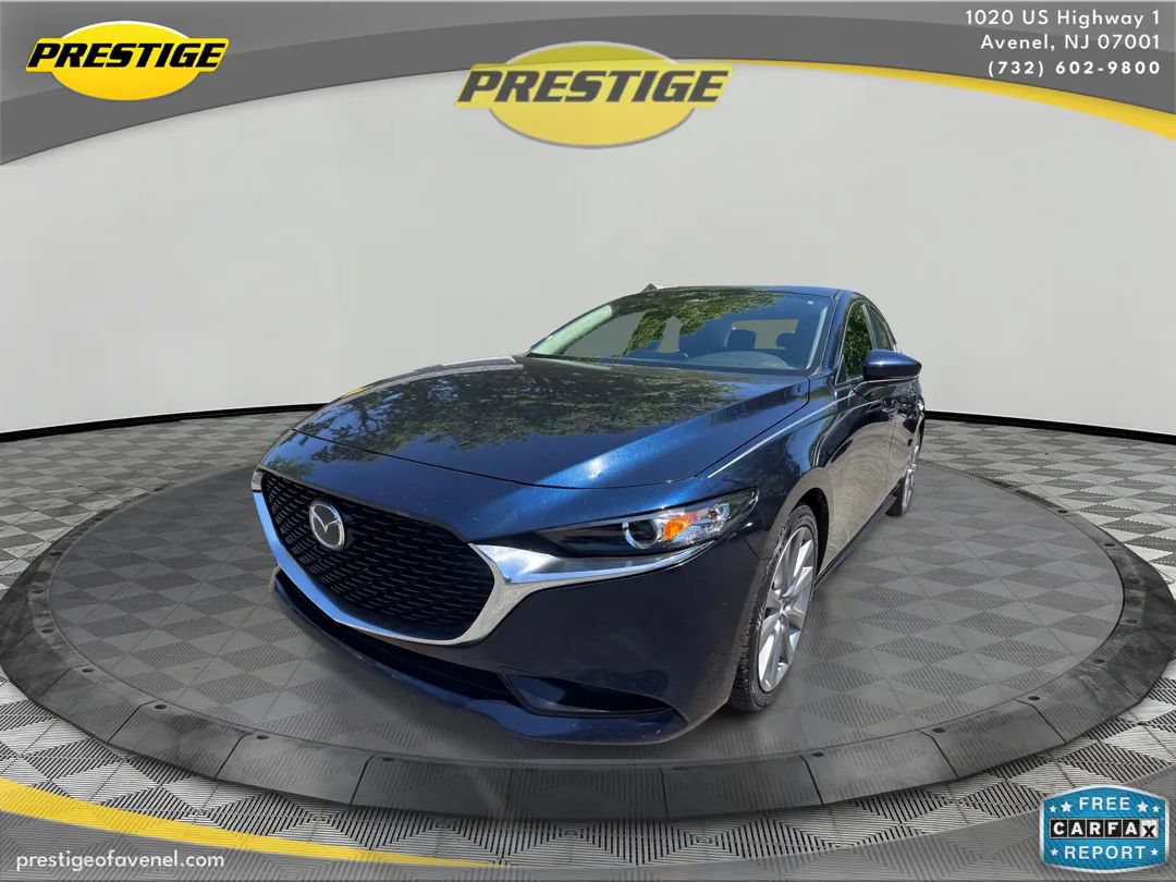 Used 2024 MAZDA MAZDA3 s FWD image 1
