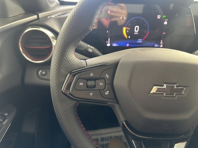 New 2026 Chevrolet Trax RS w/ Sunroof Package image 25