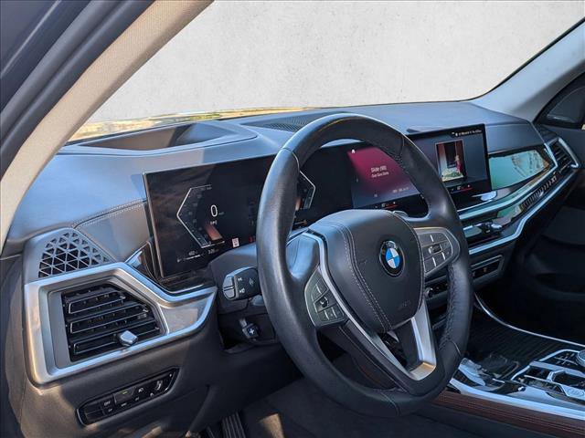Certified 2023 BMW X7 xDrive40i w/ Premium Package image 10