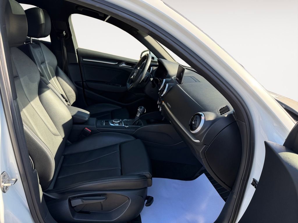 Used 2020 Audi A3 2.0T Premium image 29