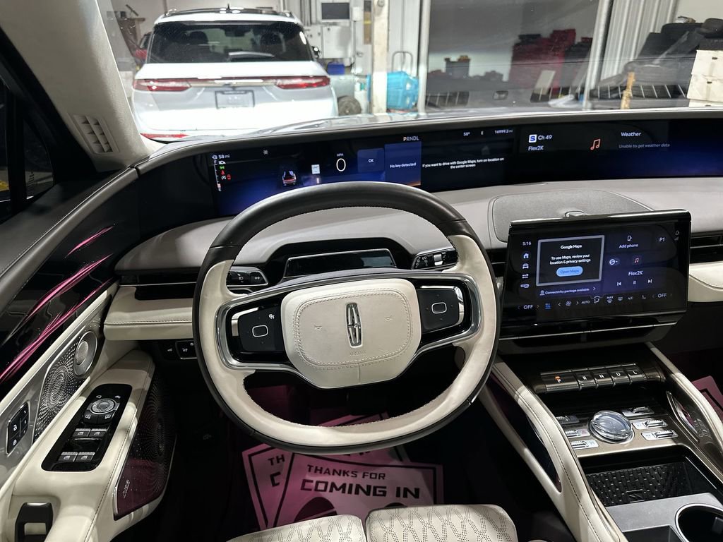 Used 2024 Lincoln Nautilus Black Label w/ Jet Appearance Package (87T) AWD/4WD image 11