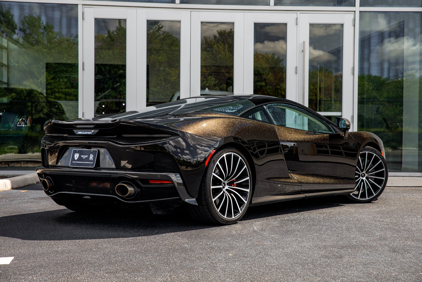Used 2021 McLaren GT RWD image 35