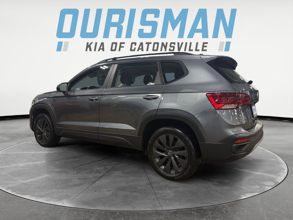 Used 2022 Volkswagen Taos S image 4