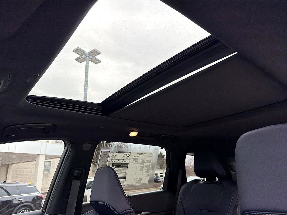 New 2026 INFINITI QX60 Sport image 20