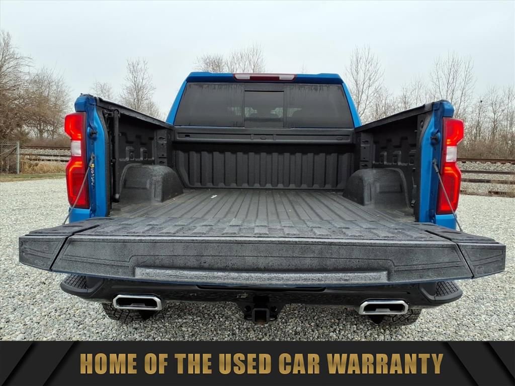 Used 2024 Chevrolet Silverado 1500 LT Trail Boss w/ Convenience Package II image 9