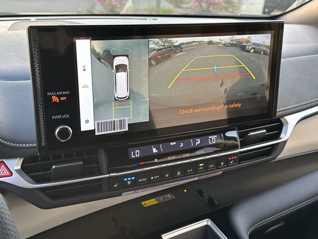 New 2026 Toyota Sienna Platinum image 26