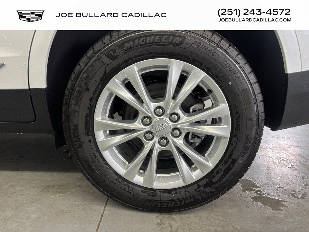 New 2025 Cadillac XT5 Luxury image 13