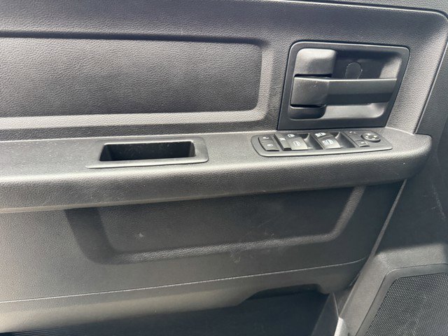 Used 2017 RAM 1500 Express image 18