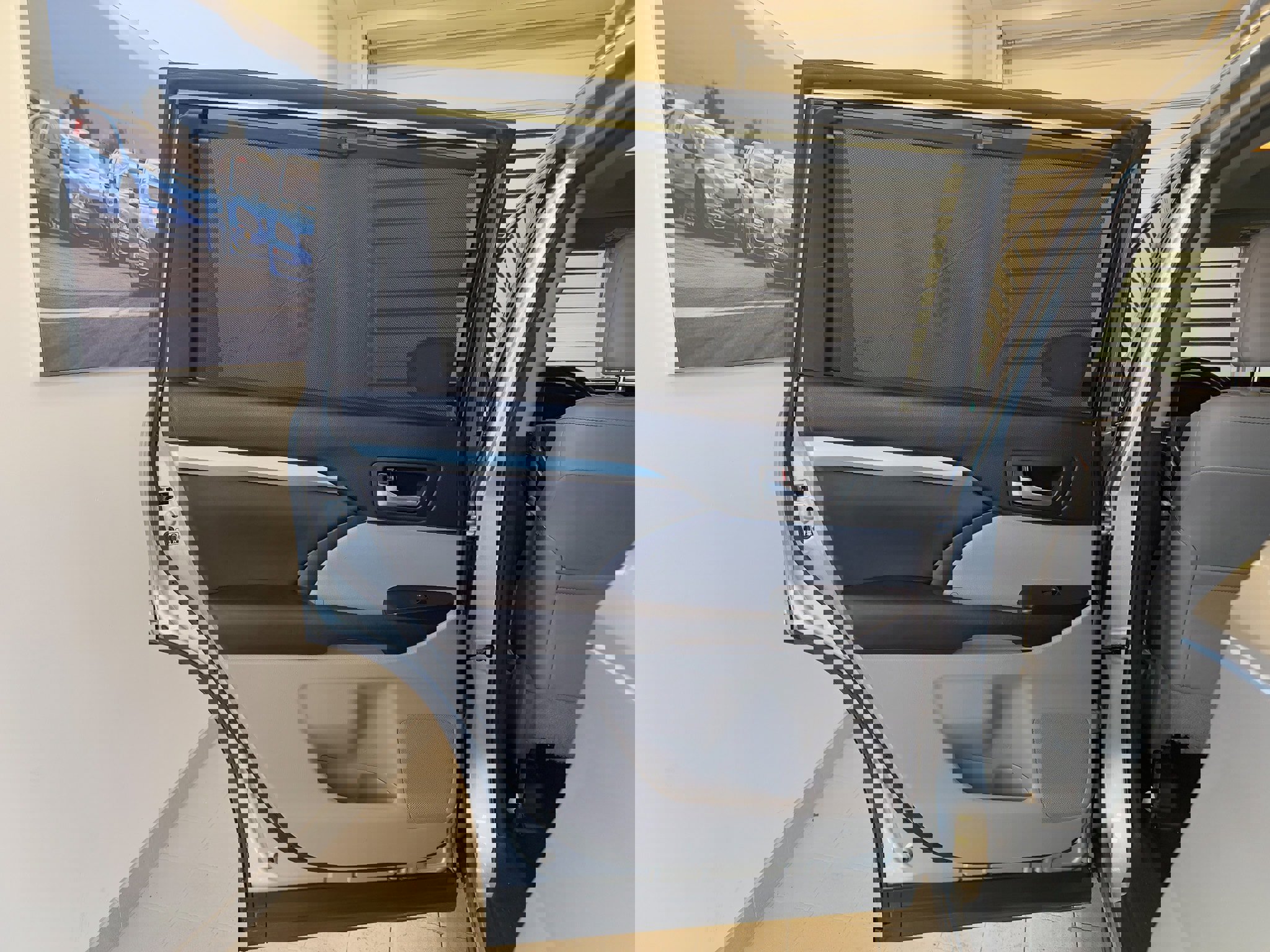 Used 2017 Toyota Highlander SE image 33