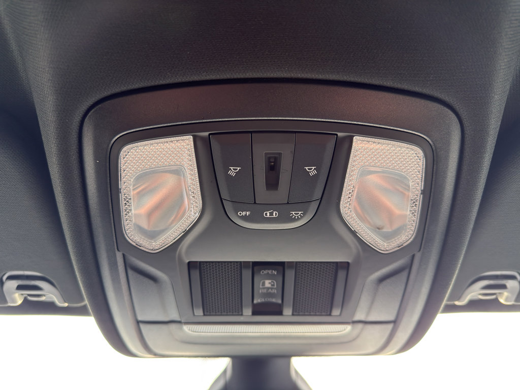 Used 2022 RAM 1500 Big Horn image 23