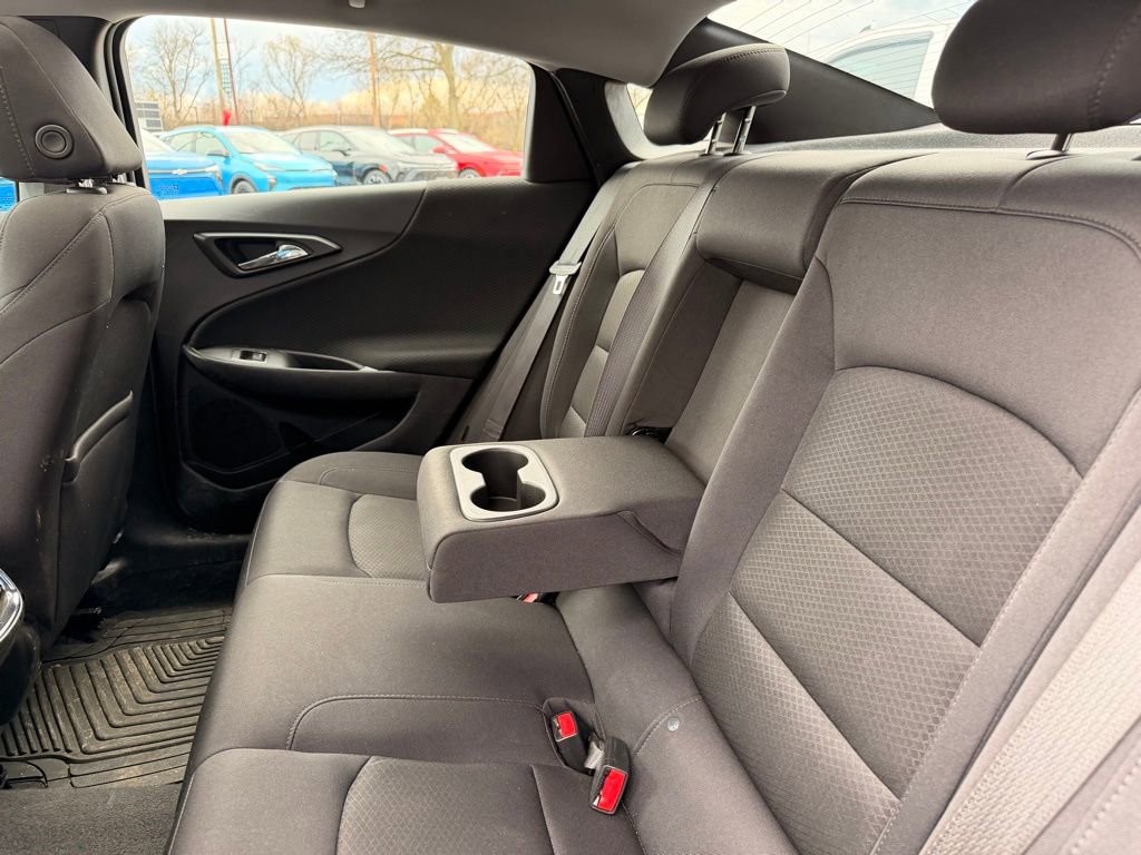 Used 2024 Chevrolet Malibu LT image 22