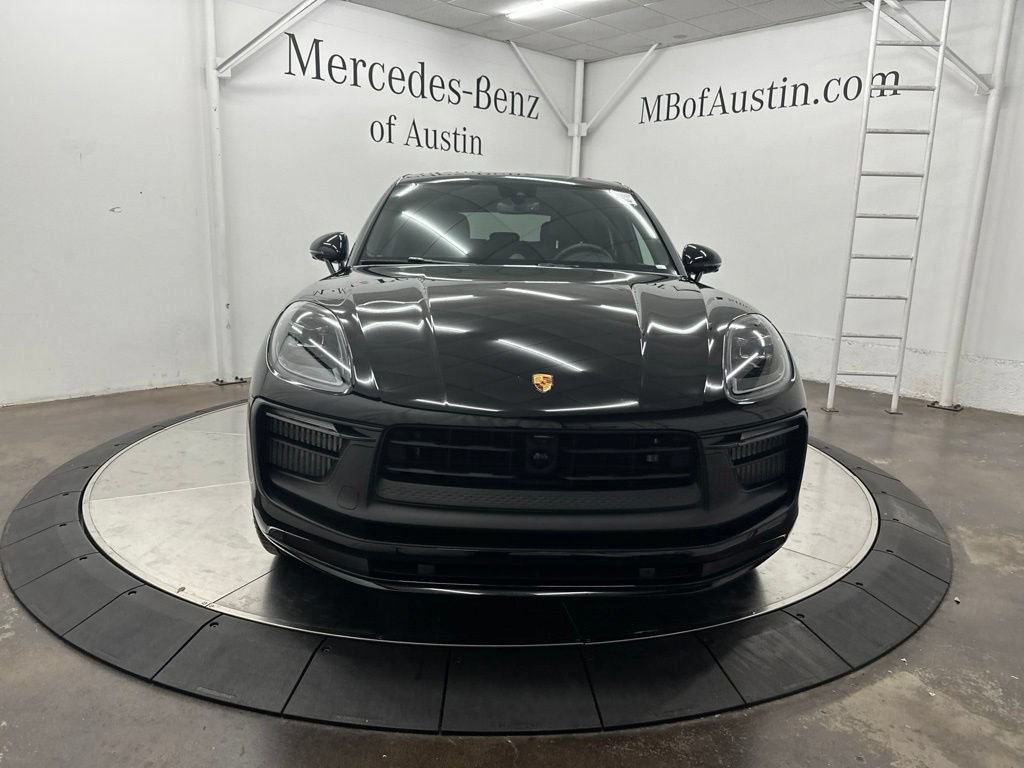 Used 2025 Porsche Macan GTS AWD/4WD image 2