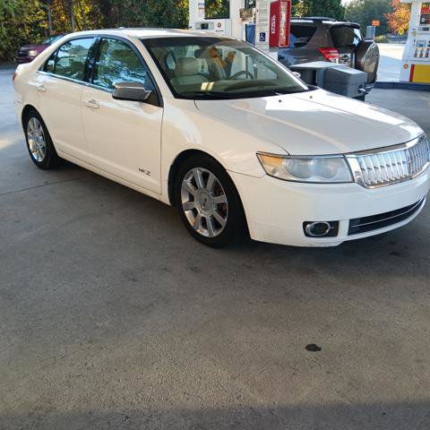 Used 2008 Lincoln MKZ image 2