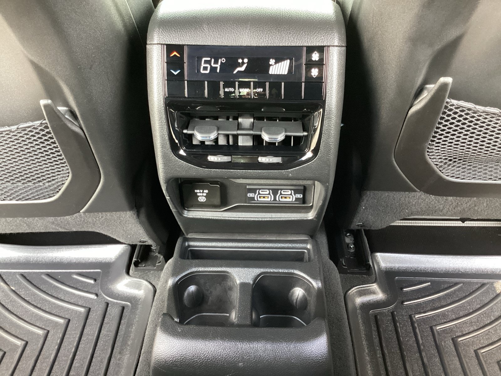 Used 2023 Jeep Grand Cherokee L Laredo AWD/4WD image 29