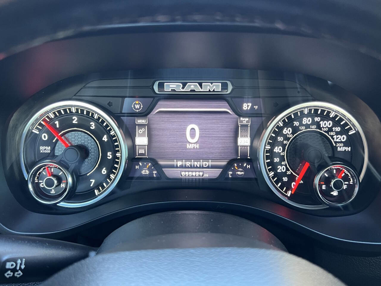 Used 2021 RAM 1500 Big Horn image 27