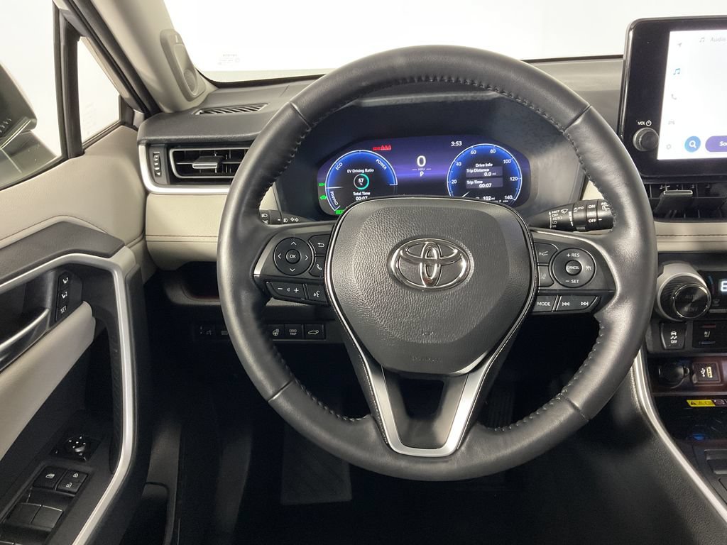 Used 2025 Toyota RAV4 Limited w/ Advanced Technology Package AWD/4WD image 12